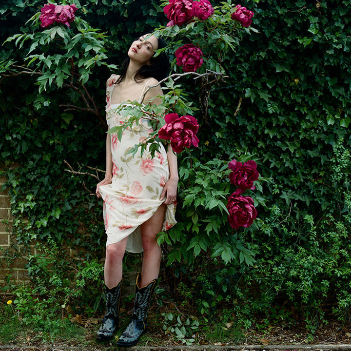 V-neck floral dress