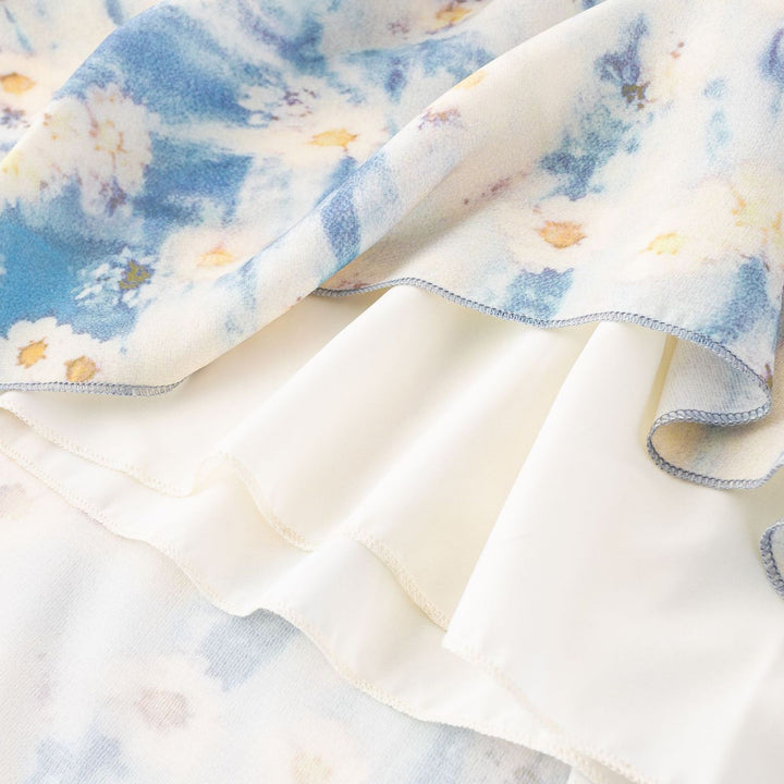V-neck ruffled ribbon dress