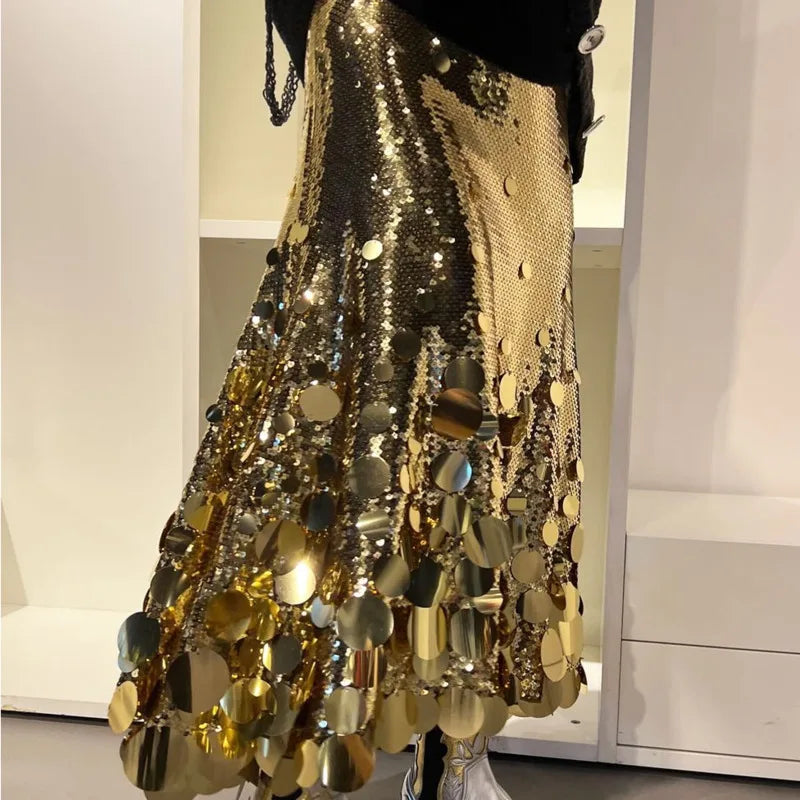 Fashionable half skirt with big sequins