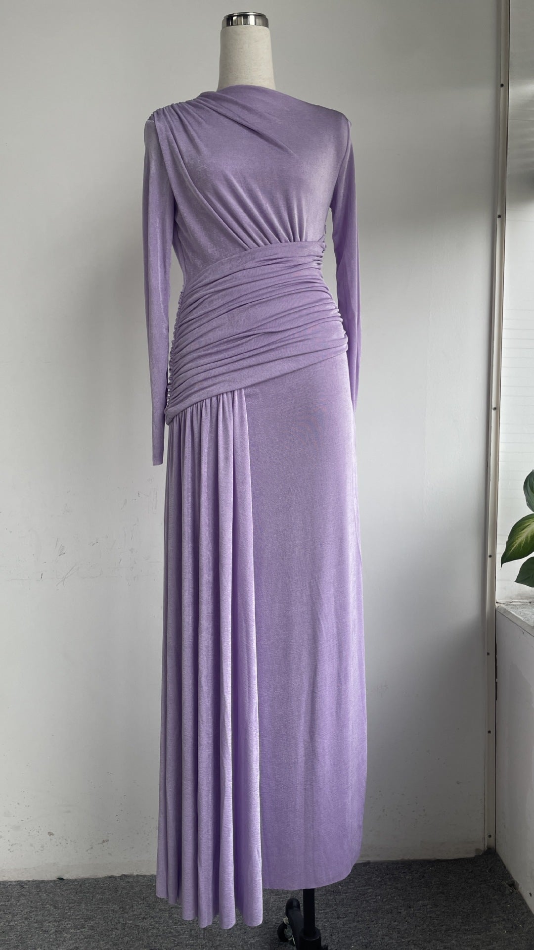 Elegant Knit Long Sleeve Ribbon Dress with Asymmetrical Neckline, Elastic Pleated Floor-Length Skirt
