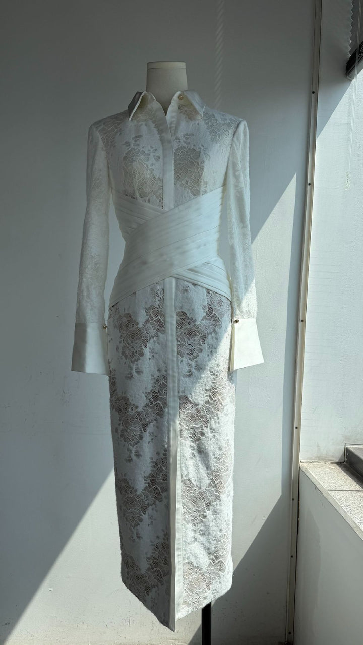 White lace embroidered long sleeved dress for women