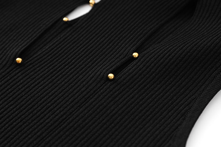 Sleeveless round-neck hollowed-out elegant slit knitted dress that is stylish and slimming