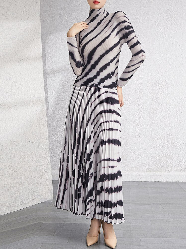 Striped Contrast Color Pleated Suit For Women Pullover Top Long Sleeve A-line Skirt Two Piece Set New Spring