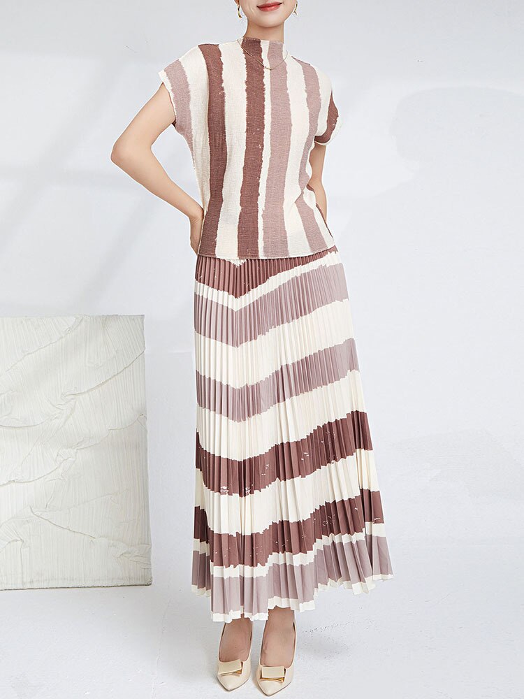 Elegant Pleated 2 Pieces Set Women&