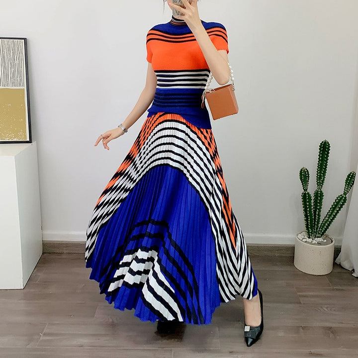 Set Summer New Print Short Sleeve Corn Kernel Pleated Long Skirt Temperament Pleated Two-Piece Set Women
