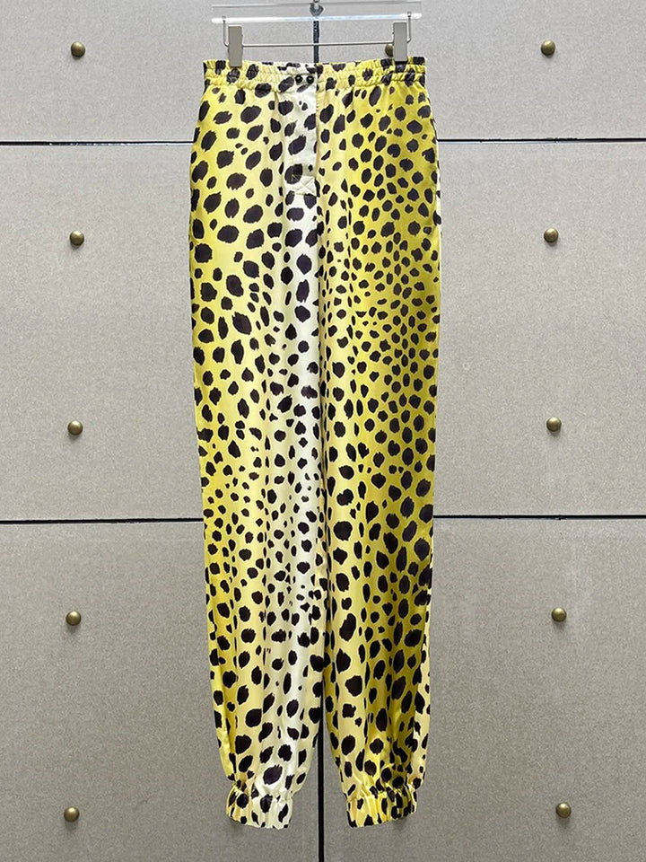 The Isabeau Leopard Lapel Set