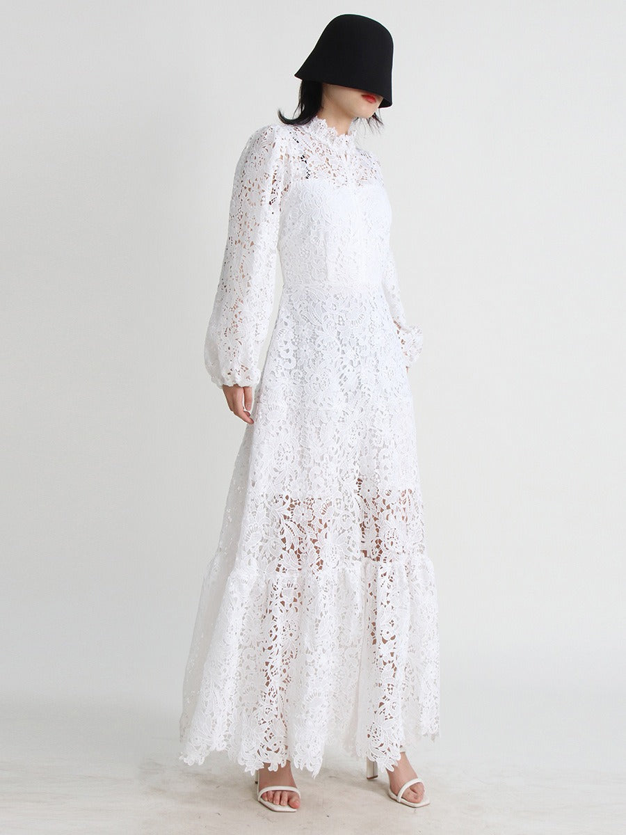 Fashionable lace hollowed out heavy-duty embroidered stand up collar bubble sleeve dress