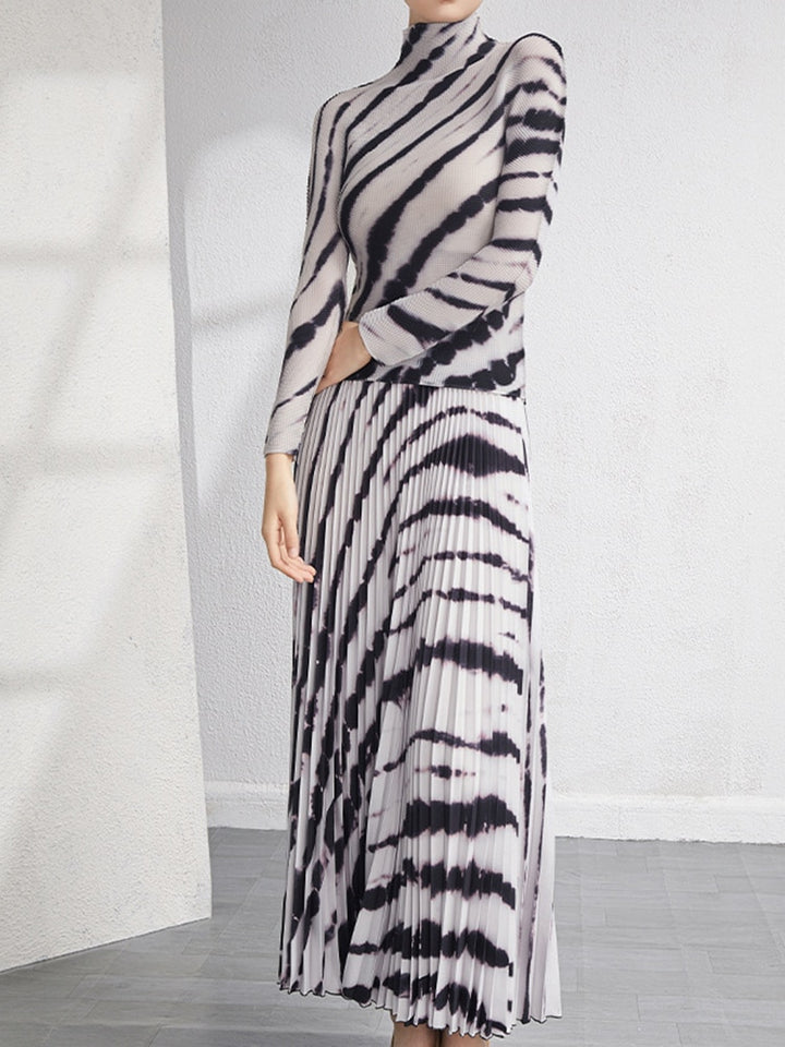 Striped Contrast Color Pleated Suit For Women Pullover Top Long Sleeve A-line Skirt Two Piece Set New Spring