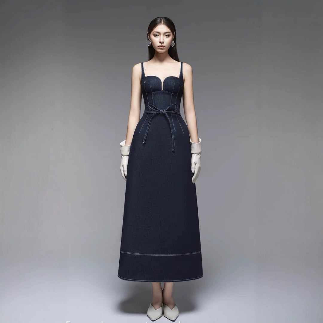 Vintage Retro Sexy Denim Dress with Waist Cinching, Slim Fit Midi Length, Elegant Strapless Dress