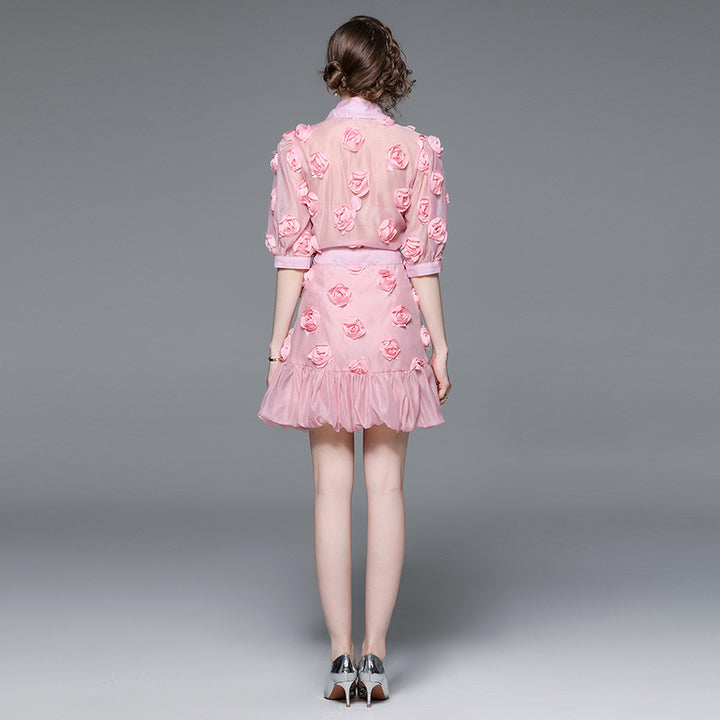 Summer new three-dimensional flower bubble sleeve top, salt style outfit, light mature style, high-end feeling, short skirt two-piece set