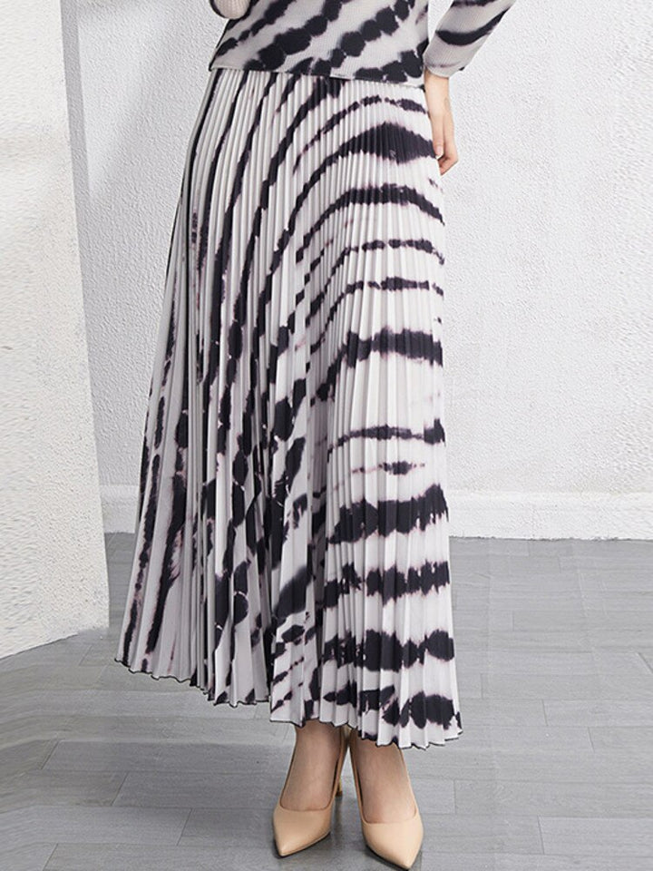 Striped Contrast Color Pleated Suit For Women Pullover Top Long Sleeve A-line Skirt Two Piece Set New Spring
