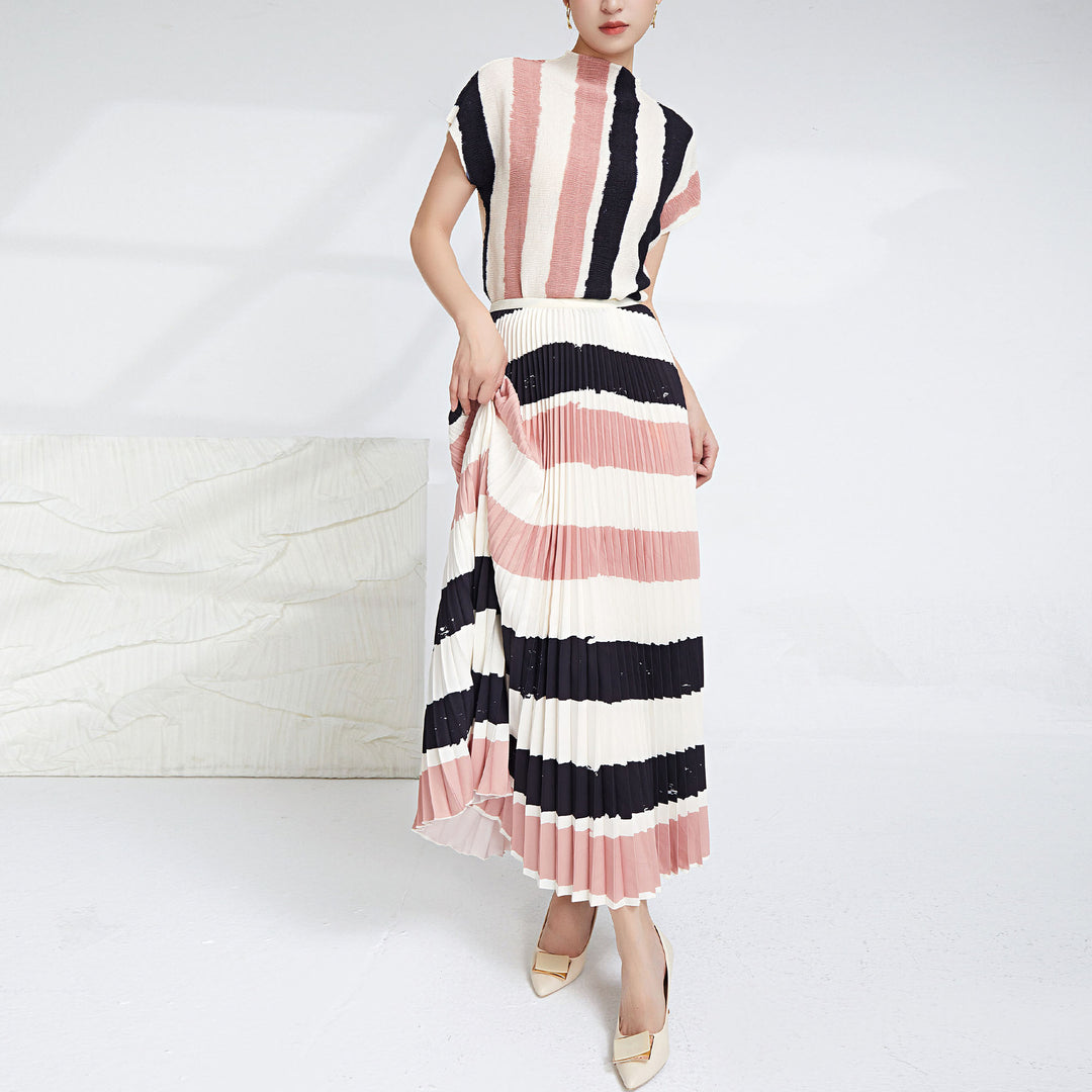 Elegant Pleated 2 Pieces Set Women&