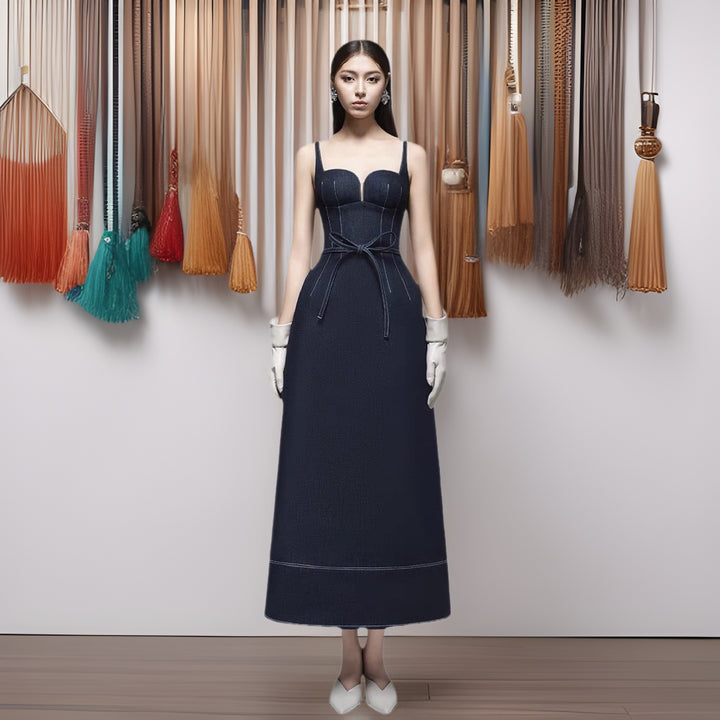 Vintage Retro Sexy Denim Dress with Waist Cinching, Slim Fit Midi Length, Elegant Strapless Dress