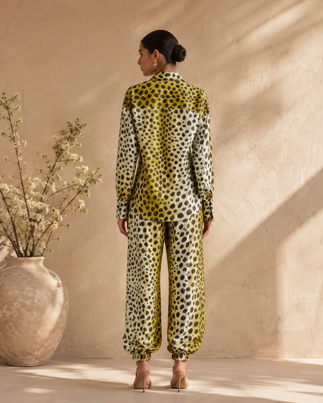 The Isabeau Leopard Lapel Set