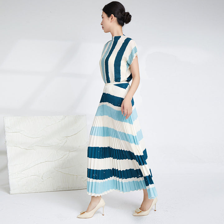 Elegant Pleated 2 Pieces Set Women&