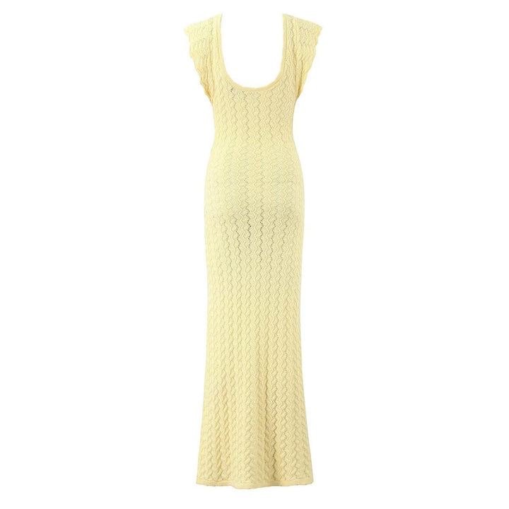 V-neck sleeveless dress