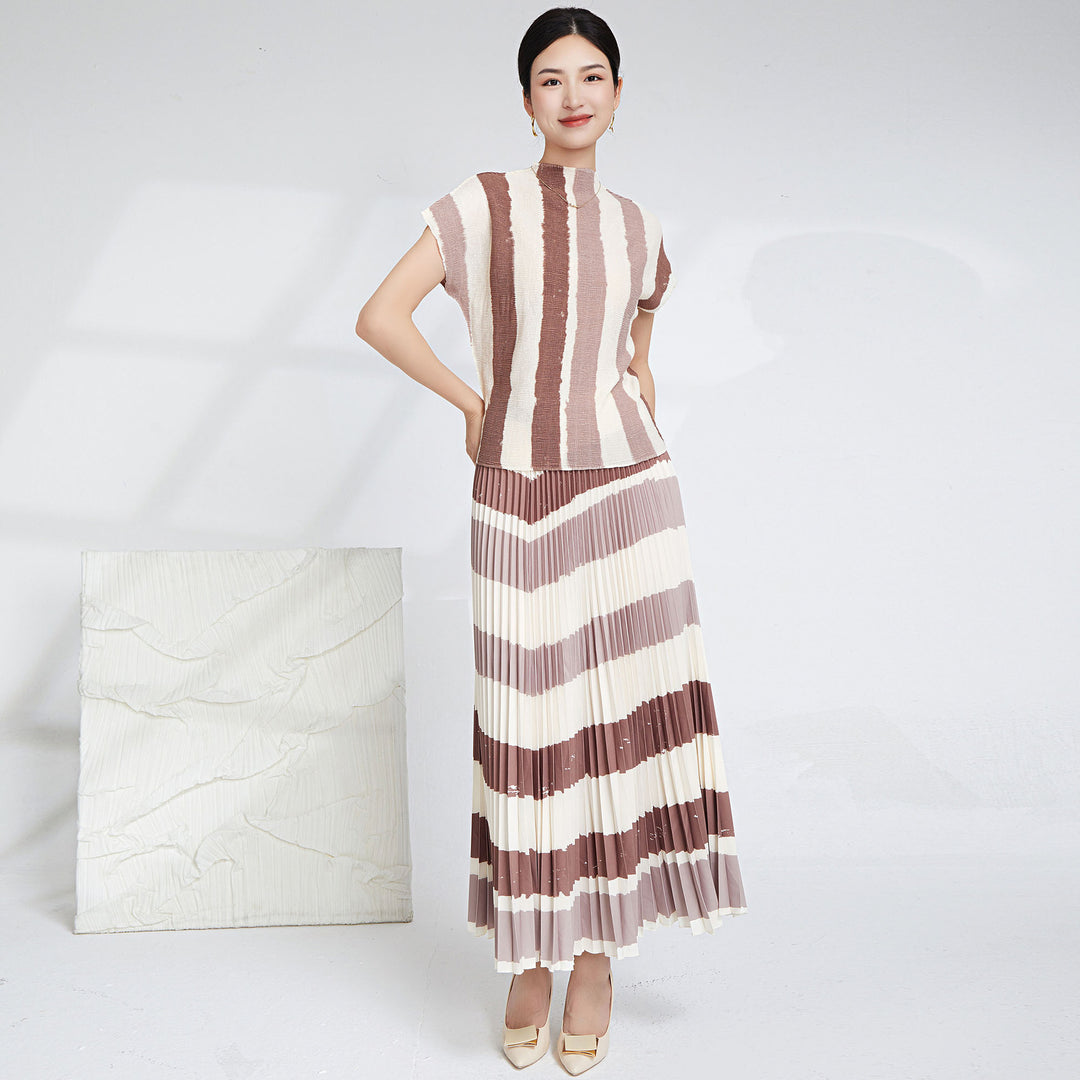 Elegant Pleated 2 Pieces Set Women&