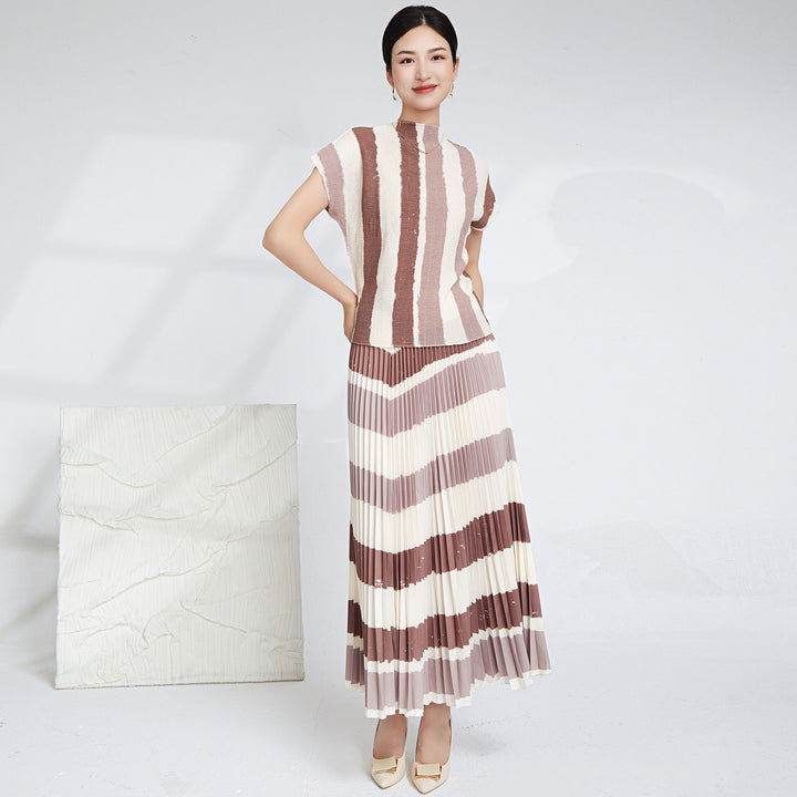 Elegant Pleated 2 Pieces Set Women&