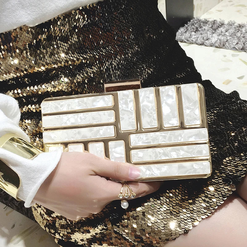 The Gwendolyn Clutch